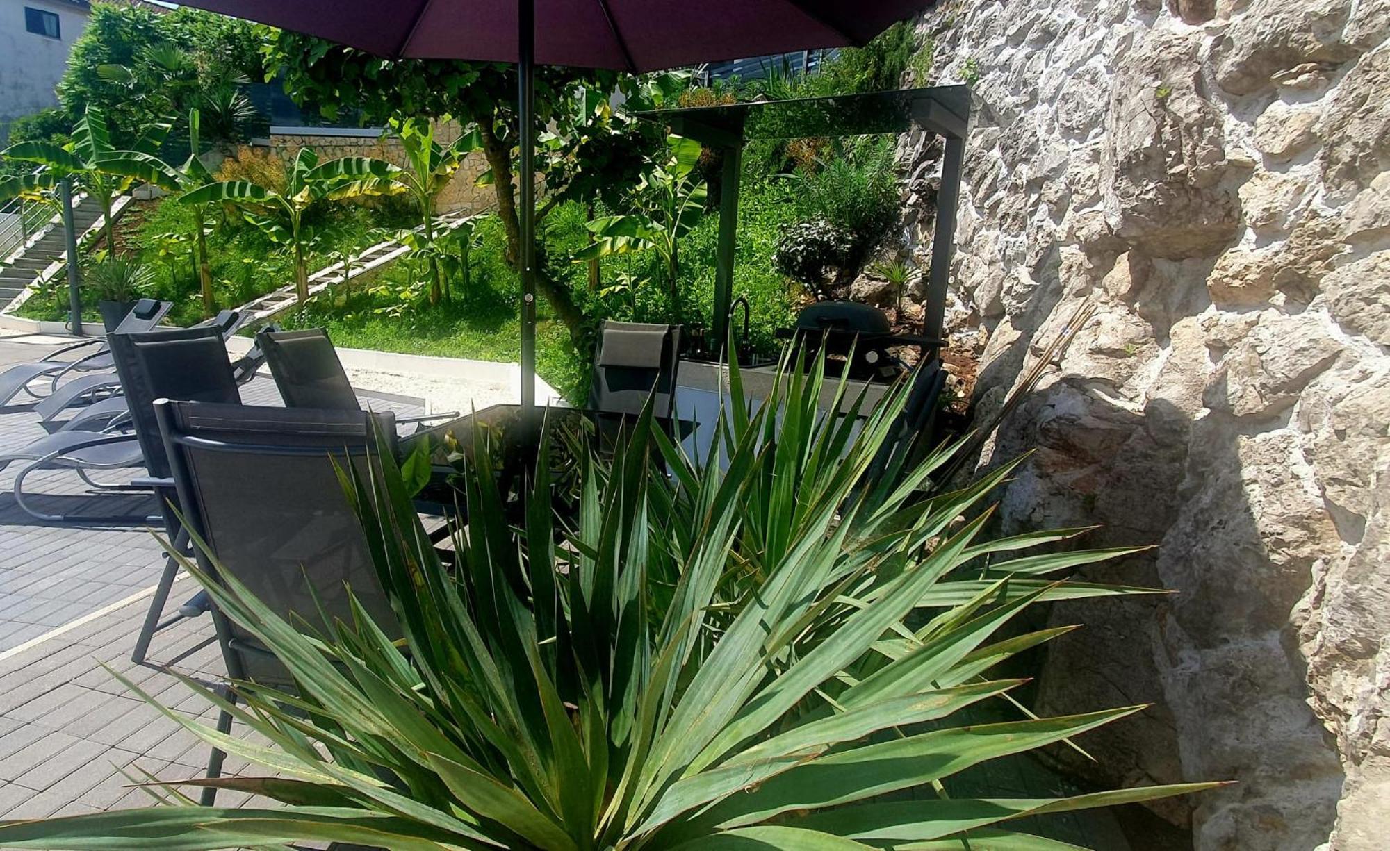 Penthouse Jacuzzi & Pool Apartmants Abbazia Esterno foto